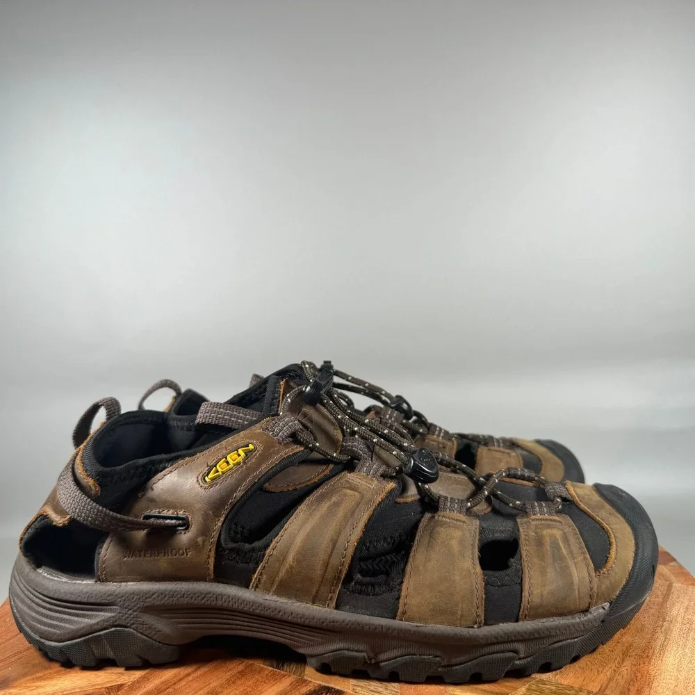 KEEN Arroyo II Mens 10 Hiking Sandals Waterproof Leather Bison Black 1022427
